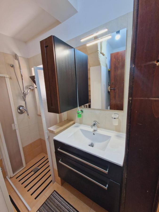 Вілла Casa Dante Deliziosa Casa A Due Passi Dal Centro Лечче Екстер'єр фото